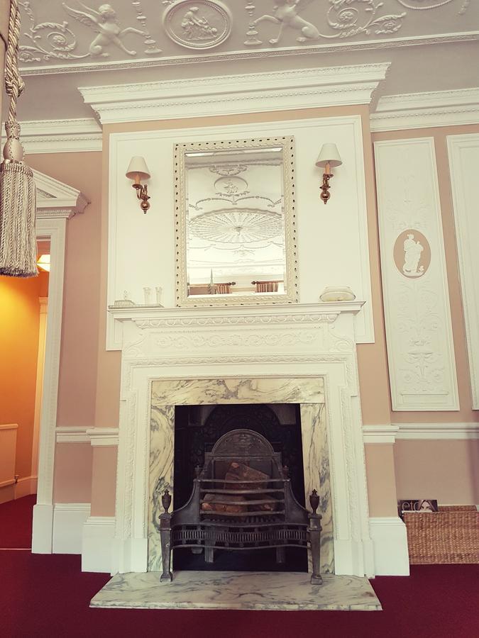 The Town House Ξενοδοχείο Αρουντέλ Εξωτερικό φωτογραφία